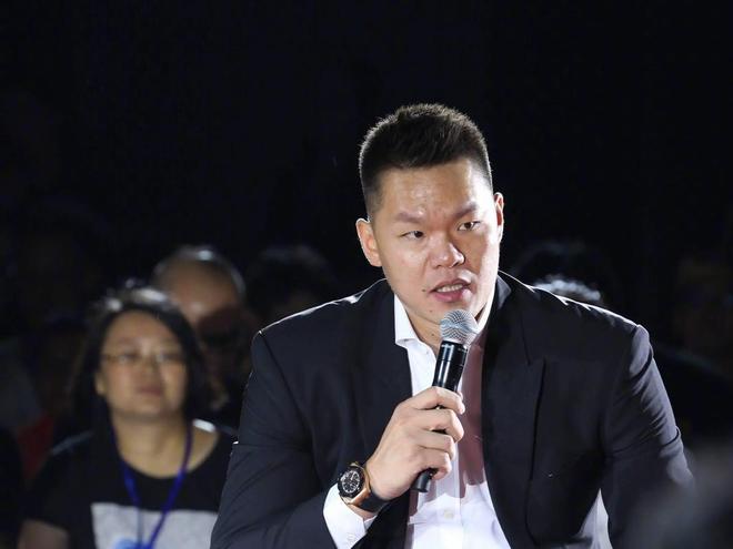 全市场:32名议员致信意足协主席马拉戈,要求调查巴洛贡事件
