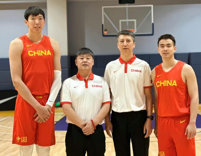 媒体人:北京国安接近签约成都门将蹇韬,后者还有半年合同