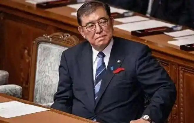 《歌手》冲刺赛:孙楠守关失败,尤长靖翻盘拿第一,魏如萱被淘汰