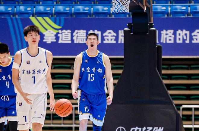北青：科瓦奇能执法中超主要是因受邀来华执法明日之星赛事