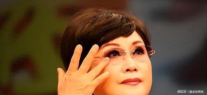 117名越军女兵赤身投降!战士们无一人敢上前,最后结局令人震撼