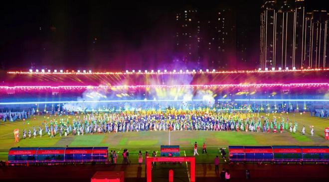 张之臻终结五连败阿昺首秀推迟，张帅输菲一姐，卫冕冠军表不满