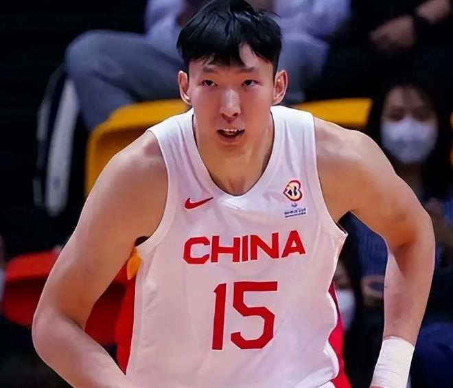 媒体人:北京国安接近签约成都门将蹇韬,后者还有半年合同