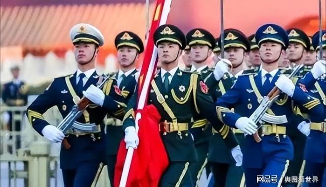 赛场为国征战 回乡挺身而出